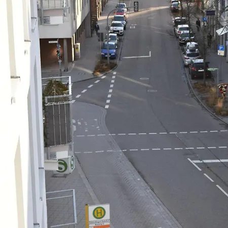 Neubau Stuttgart Messe Airport * ליינפלדן-אכטרדינגן